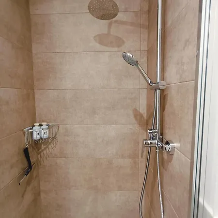 El Hogar De Lelu * Кинтес