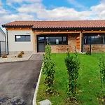 El Hogar De Lelu 아파트 *